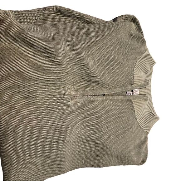 Ocean Coast size medium 1/4 zip sweater excellent condition - Picture 1 of 3